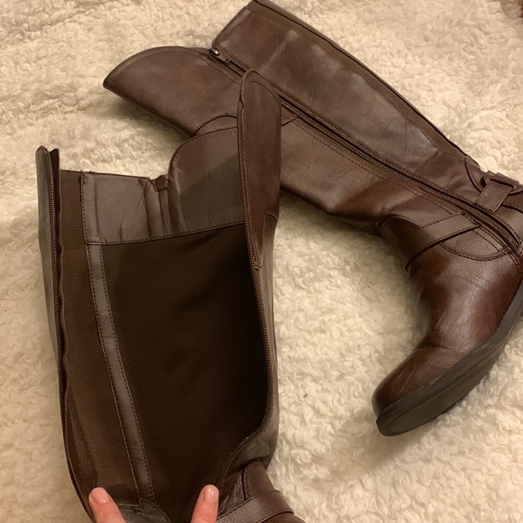 G by Guess boots - Picture 9 of 12